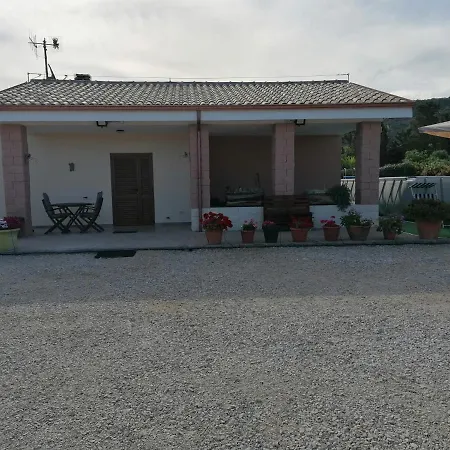Villa Con Piscina 