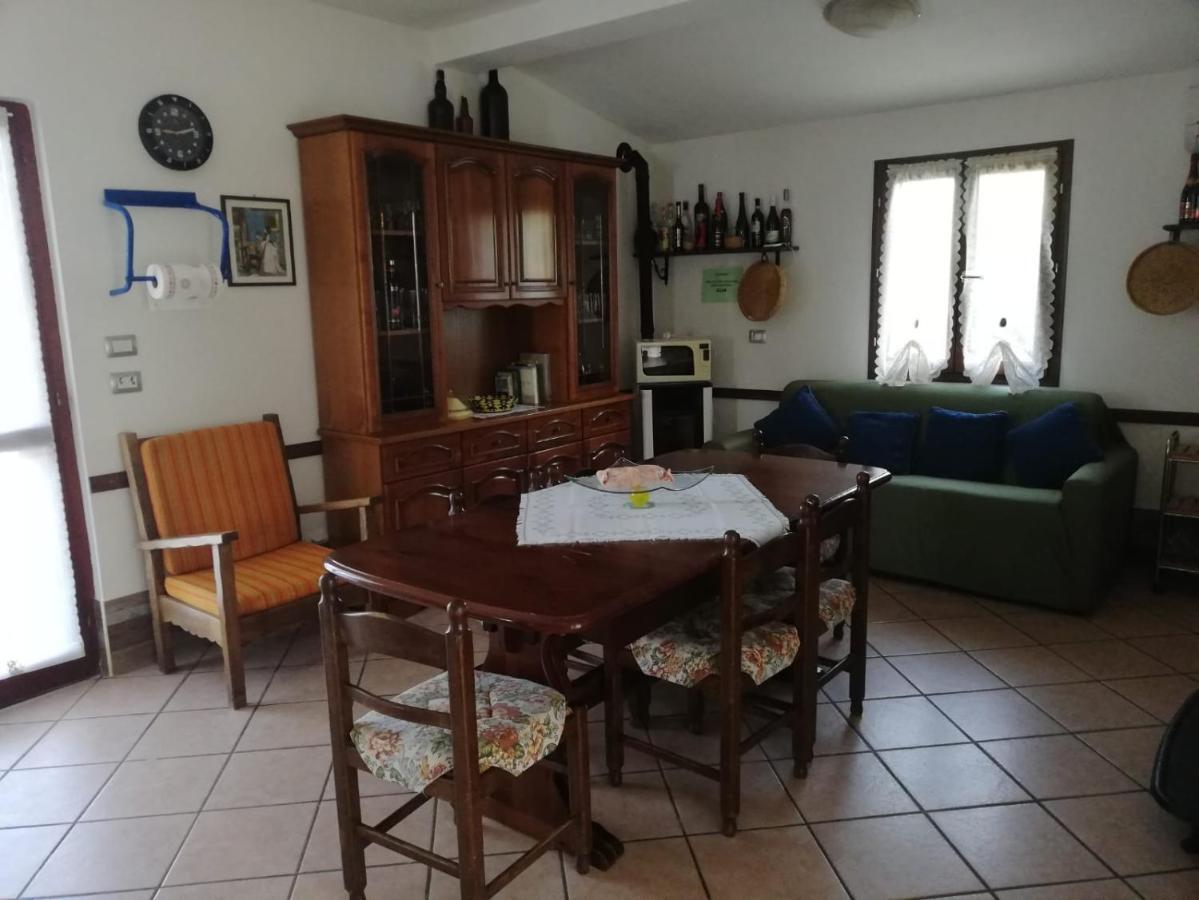 Holiday home Con Piscina 